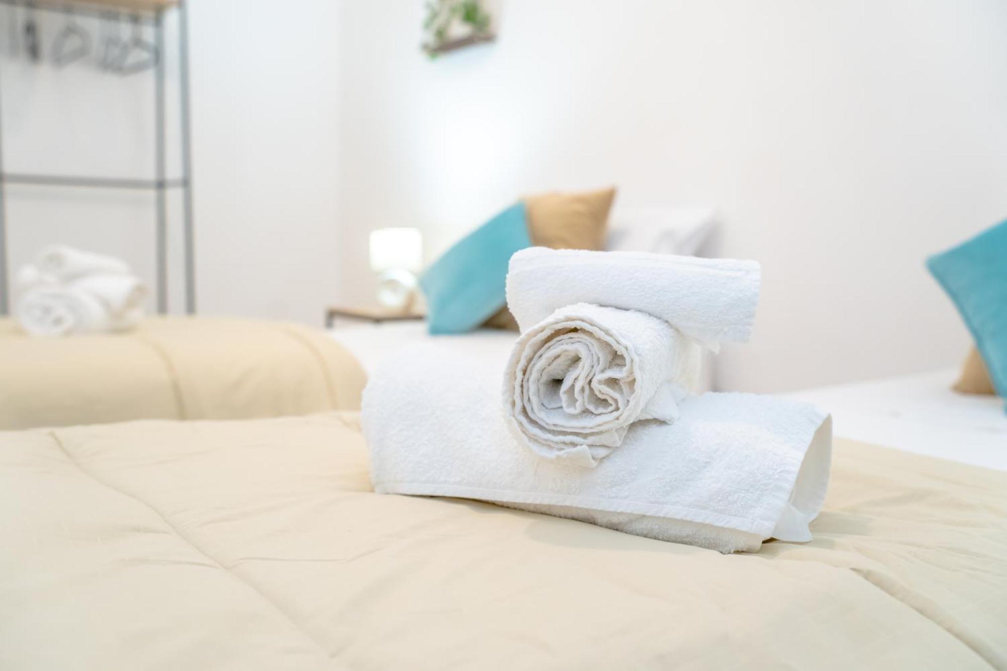 Dimora Dante 310 Apartment Bari Bagian luar foto