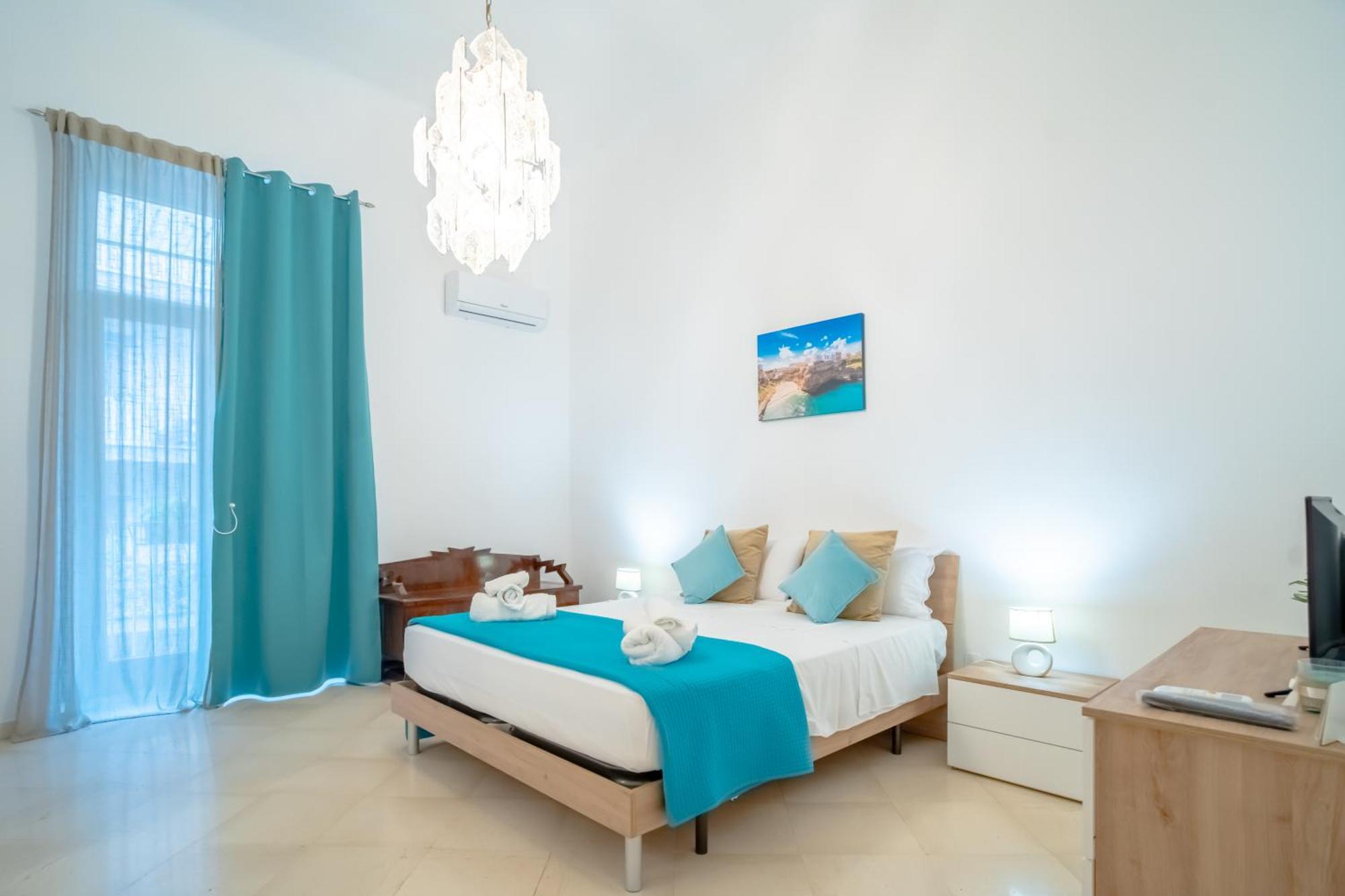Dimora Dante 310 Apartment Bari Bagian luar foto