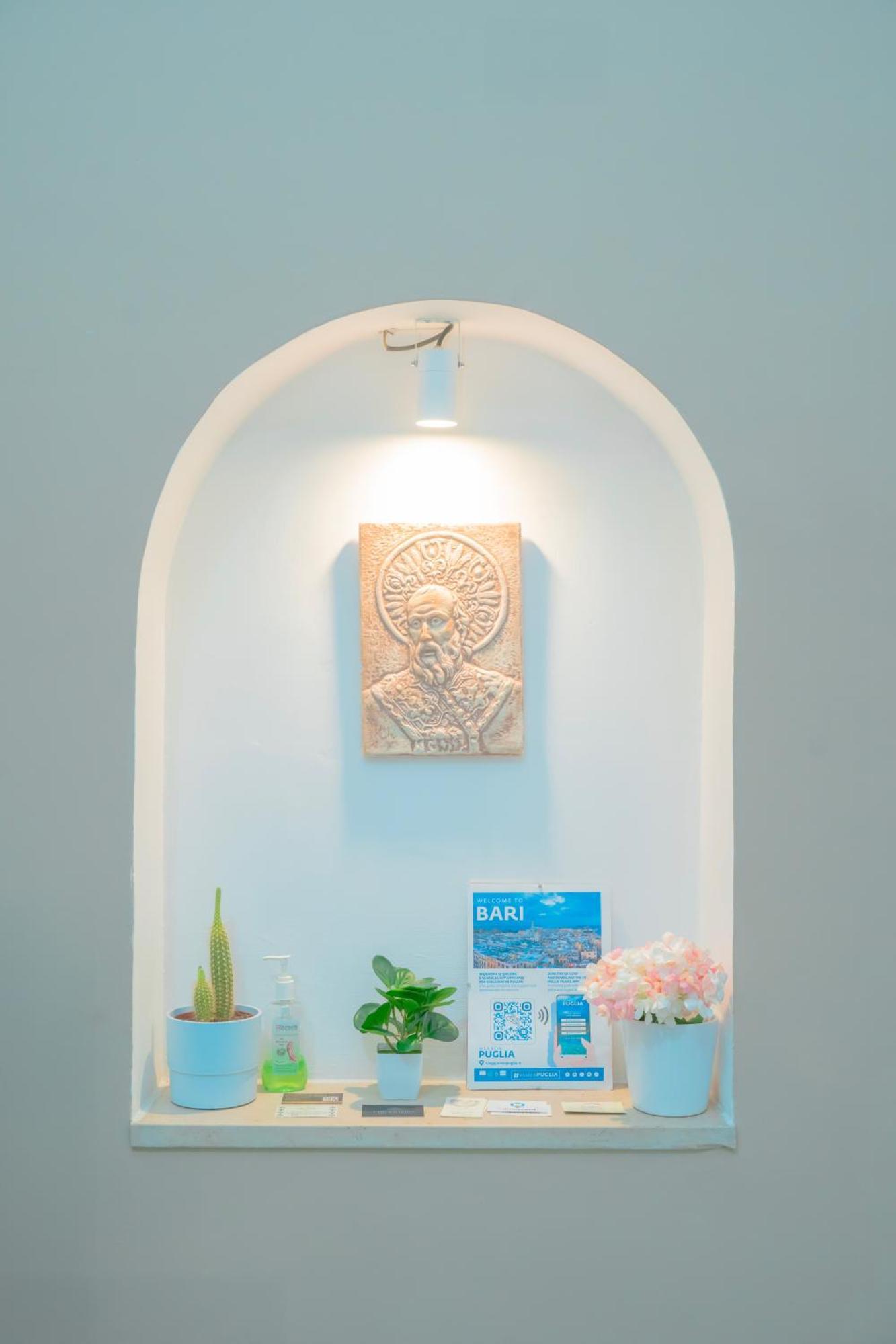 Dimora Dante 310 Apartment Bari Bagian luar foto